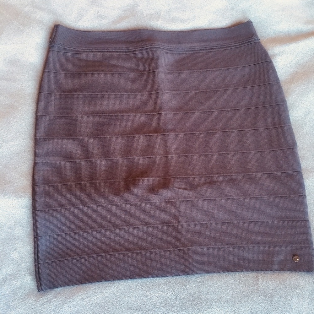 Gray, Guess bondage mini skirt